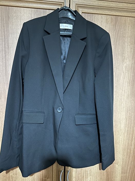 Класическо сако Mango