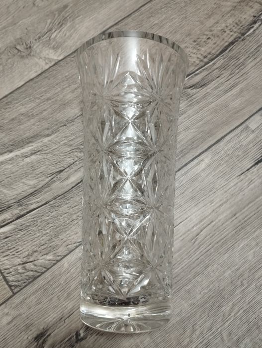 Хрустальная ваза