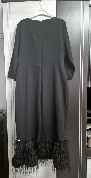 Rochie neagra nr.48 cu stras si franjuri