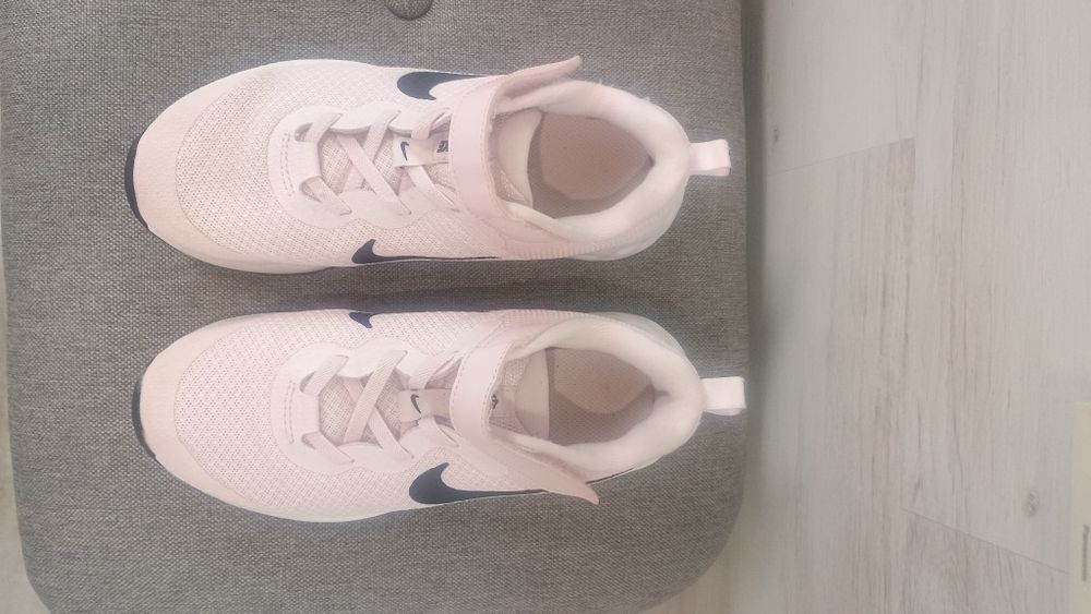 Детски маратонки Nike