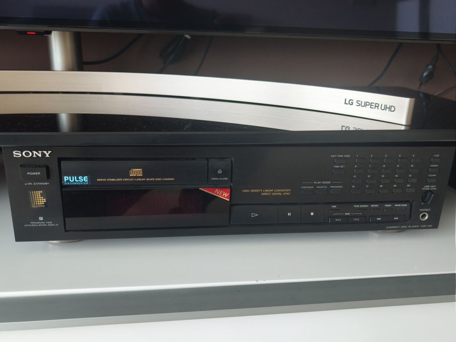Стерео уредба SONY  LBT-V502 + CD player