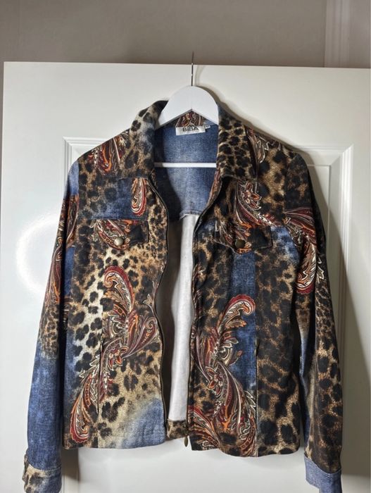 Geaca denim impecabilă