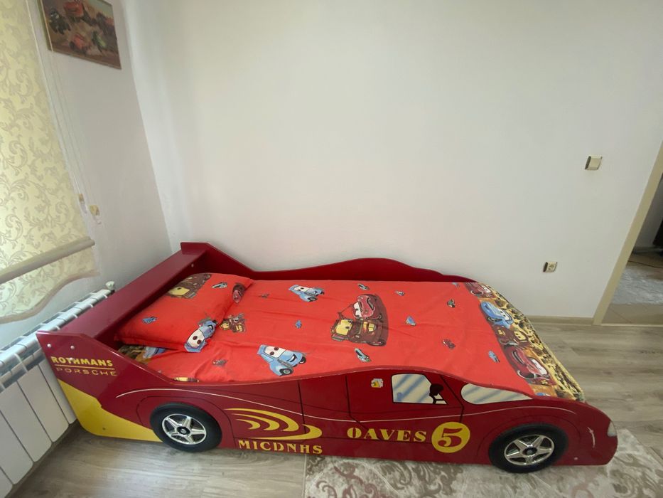 Детско легло автомобил