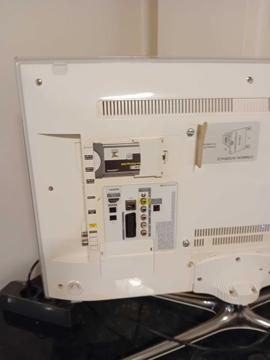 Телевизор Samsung  32 "