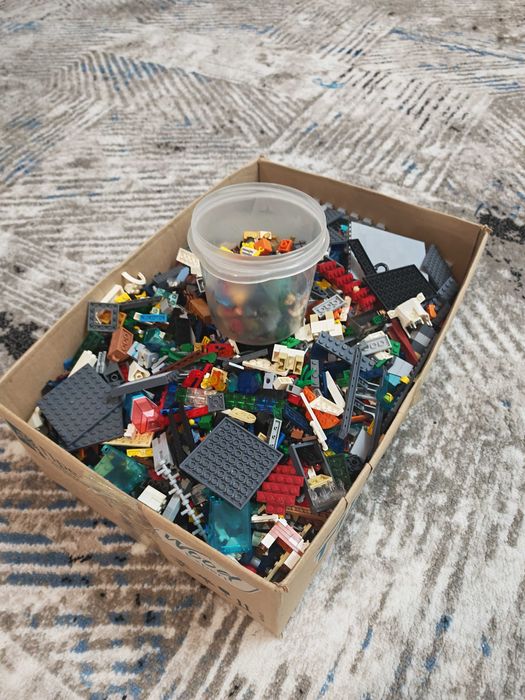 Продам LEGO детали на вес — 6,8 кг