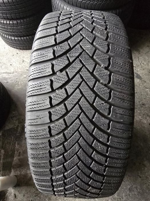 Bridgestone 225/45 R18 95V MS iarnă