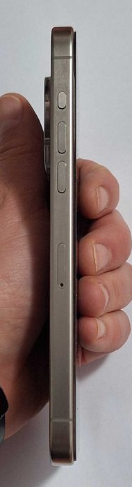 Iphone 15 pro max - 256bg с гаранция