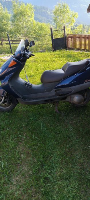 Vând scuter, stare bună de funcționare