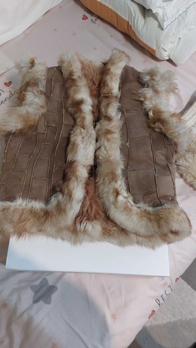 Bundinta de piele de oaie