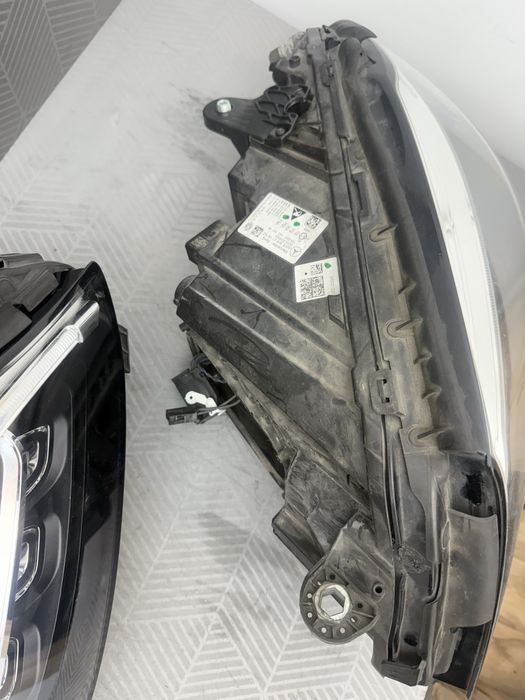 Far stanga dreapta Mercedes C class w205 facelift full led