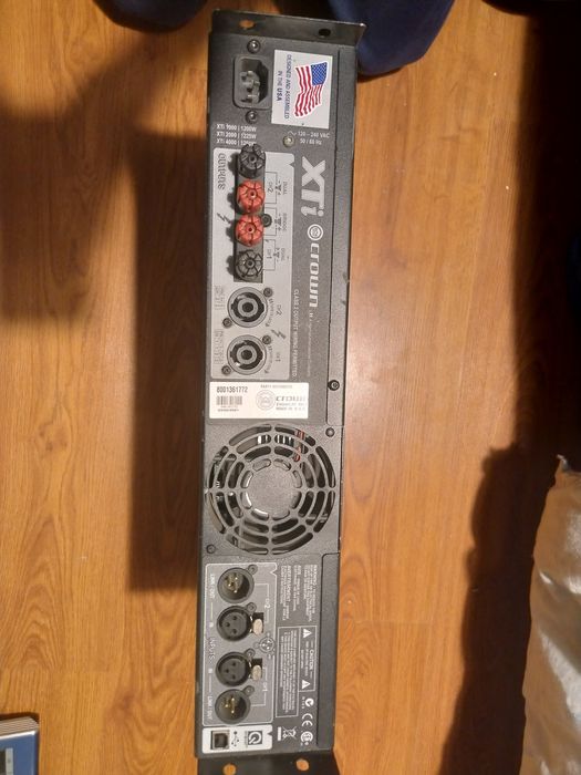 Усилитель Crown XTi 2000
Crown XTi2000 — это усилитель