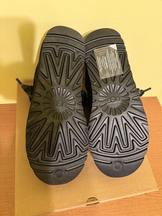 UGG Lowmel, negrii, marimea 40
