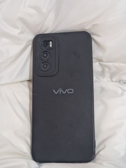 Продам 2 телефона