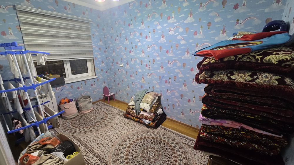 Сдаётся 4х комнатная квартира М Навза