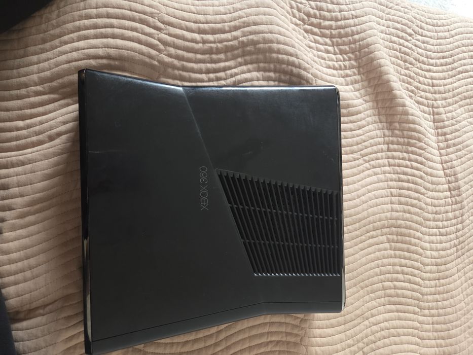 Xbox 360 slim freeboot