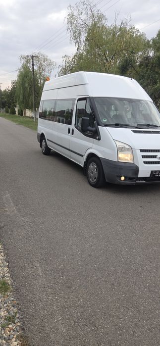 De vânzare ford transit 8+1
