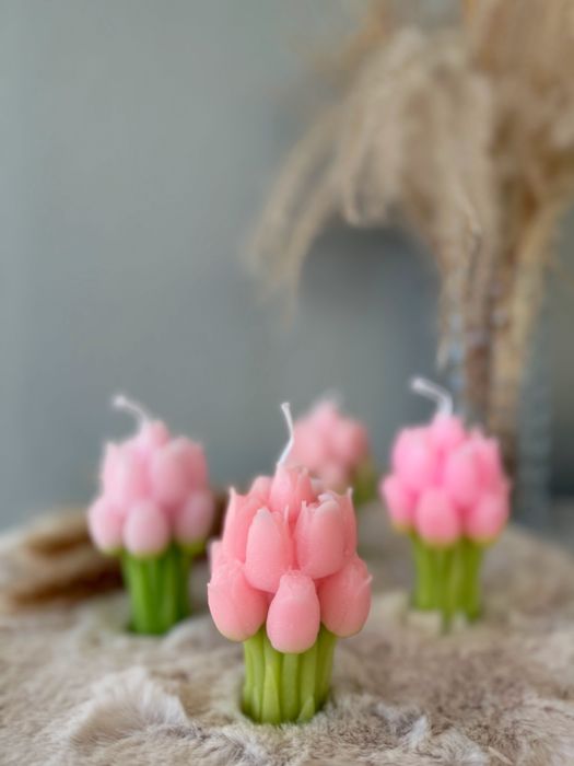 Свещ Лале от соев или пчелен восък