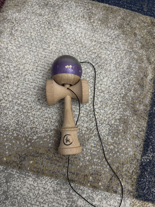 Kendama Europe cu tama Okendama Neo Clear