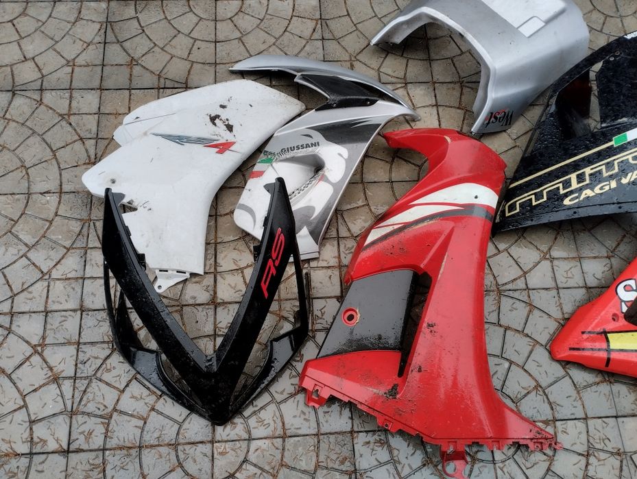 Aprilia RS50 RS125 RS4Cagiva mitoи други