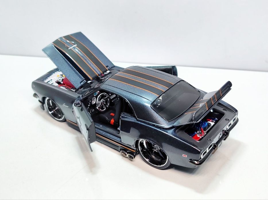 Camaro SS Harley Davidson Оригинал 1:24  - Доставка