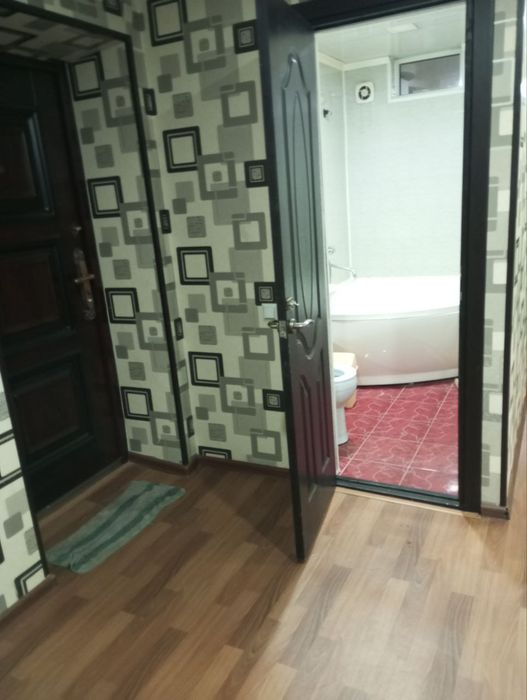 Продается 3 комнатная квартира. В районе Телеграф. Этаж 3.