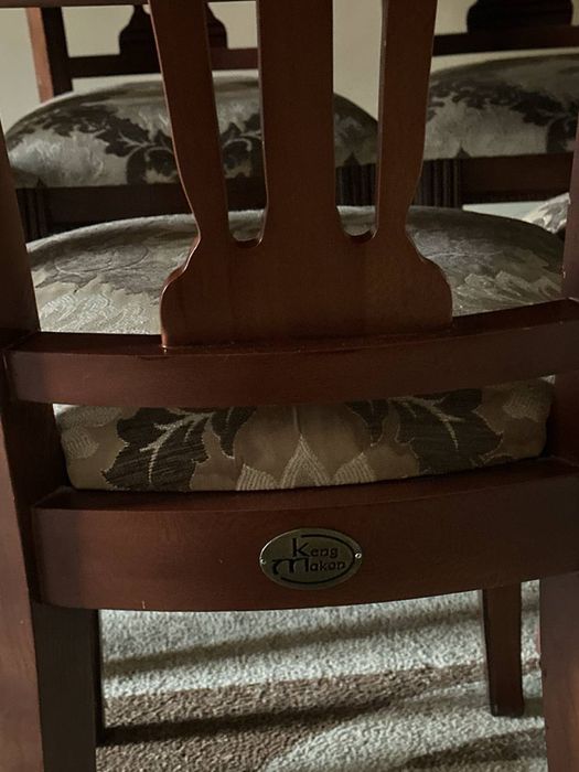 Продается мебел стол, стул из фирми Кенг Макон