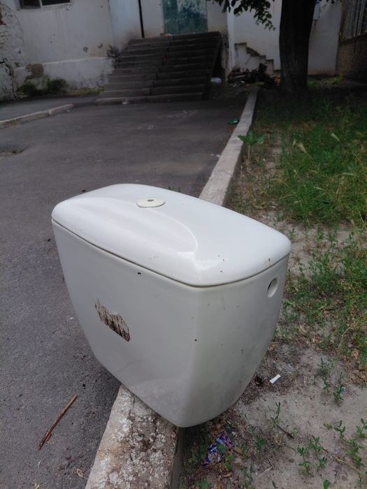 Бачок для унитаза