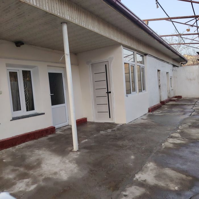 Ижарага ховли уй