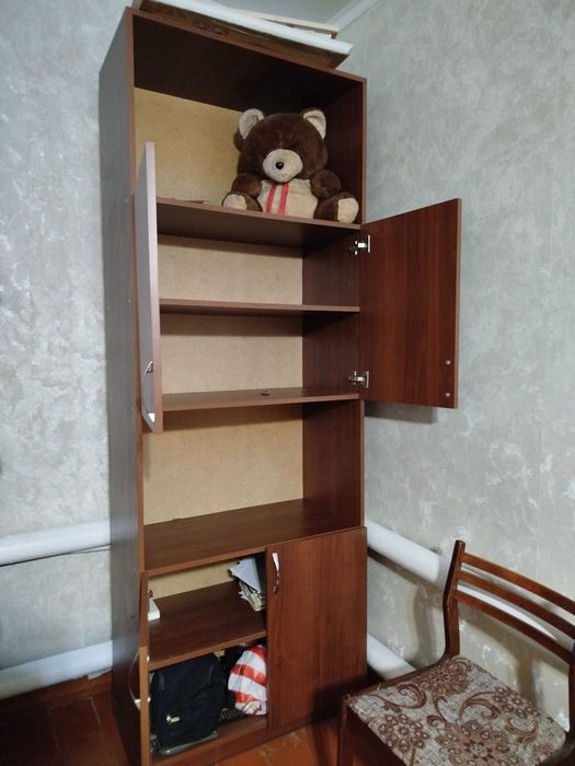 Продам  шкаф б/у