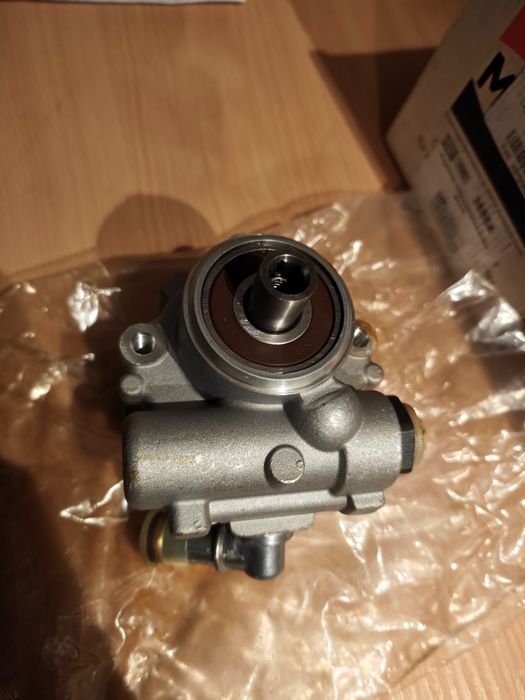 Кормилна помпа за Fiat Ducato Citroen Jumper Peugeot Boxer