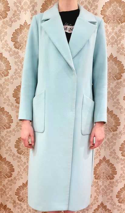 Продаю пальто весна-осень