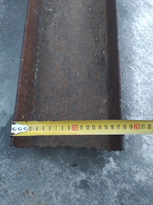 Швеллер стальной