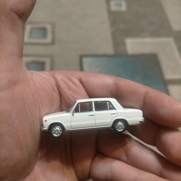 Модель ВАЗ 2101 масштаб 1:64
