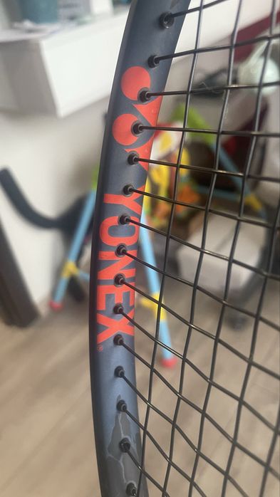 Ракета за тенис Yonex Vcore Pro 97