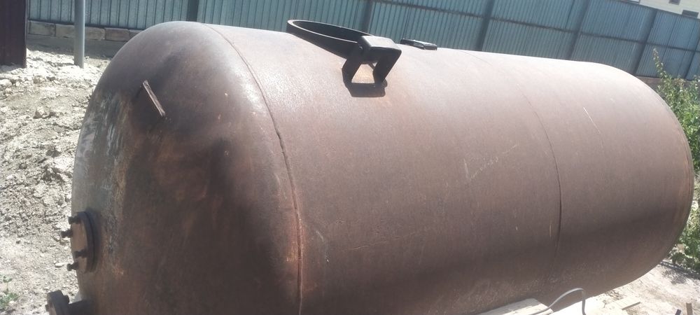 Цистерна (емкость).