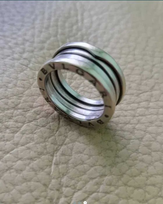 inel Aur alb Bulgari ( B01 ring ) impecabil, 10,5 gr, marimea 57