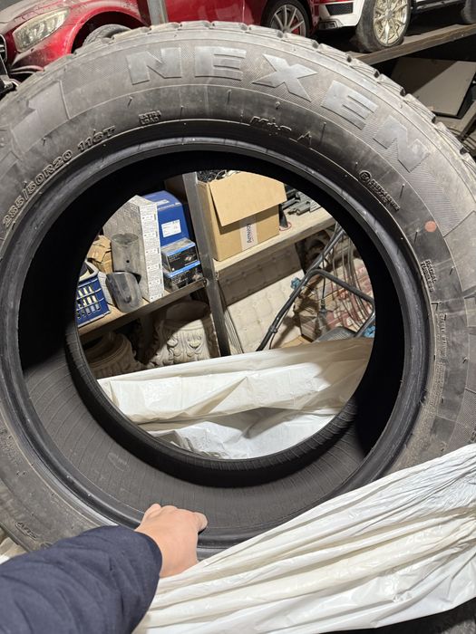 Nexen Land Cruiser 200