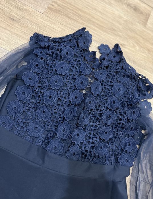 Продаю женское платье