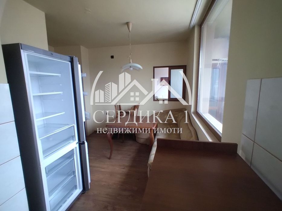 Продава се Тристаен апартамент в Благоевград, Запад - 90 кв.м за 1032 €/кв.м - Снимка #8