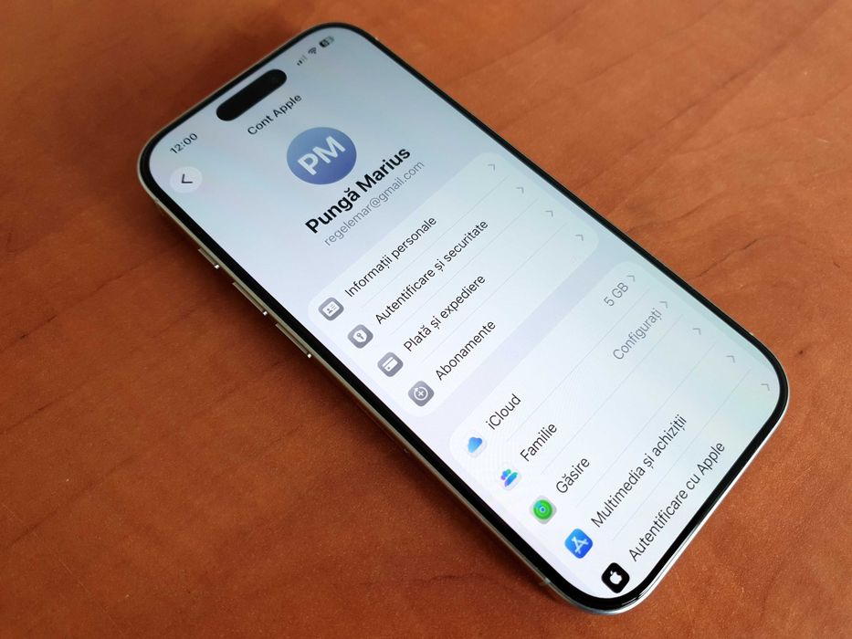 iPhone 16 PRO-256 Gb,impecabil,ideal pentru fete !