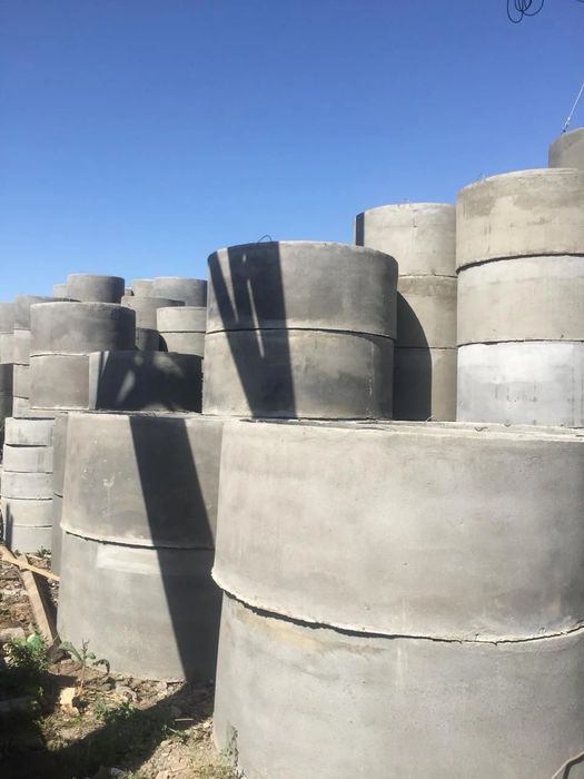 Продам кольца, днище и крышки.