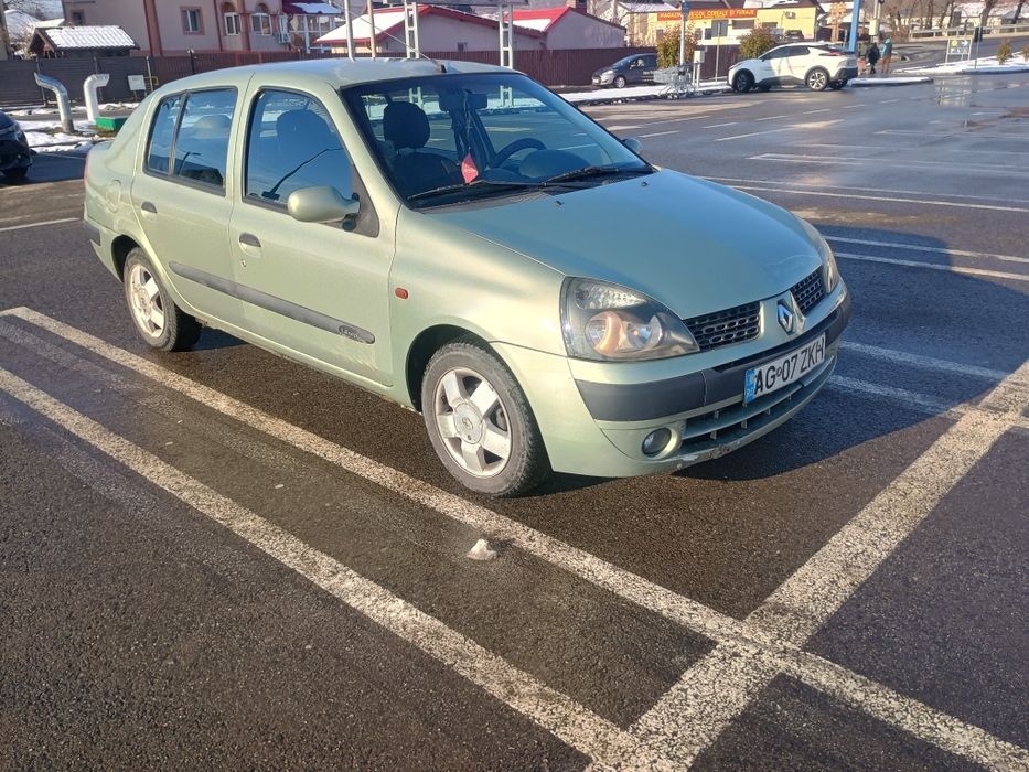 Vând Renault Clio Symbol