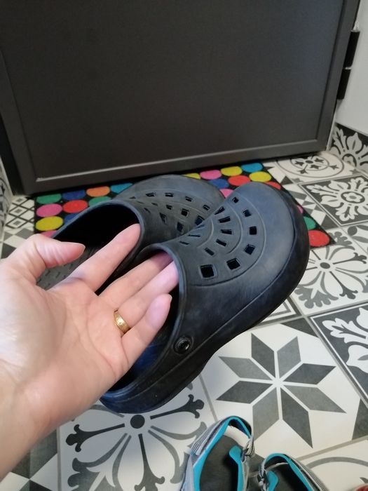 Sandale Quechua drumeție și Adidas Crocs cadou 33