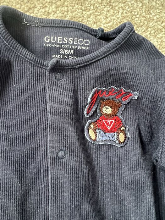 Ромпъри    Guess