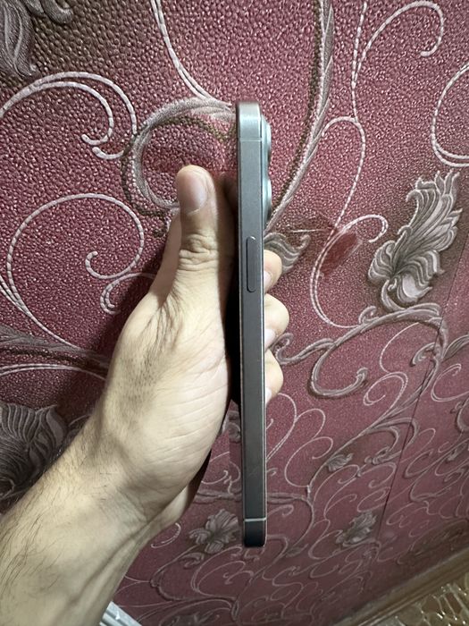 Iphone 15 pro max xolat yaxsh