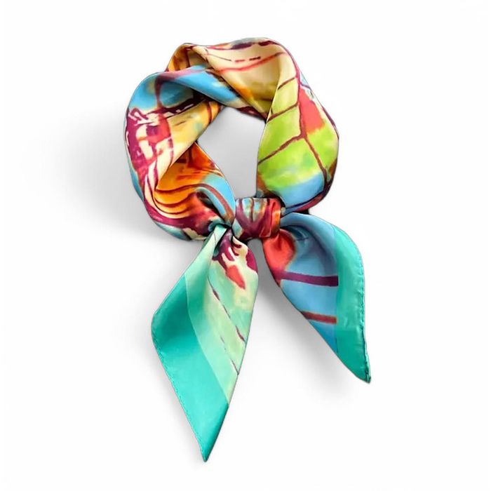 ТОП АКСЕСОАР Сатенени шалове в различни цветове и десени 70х70