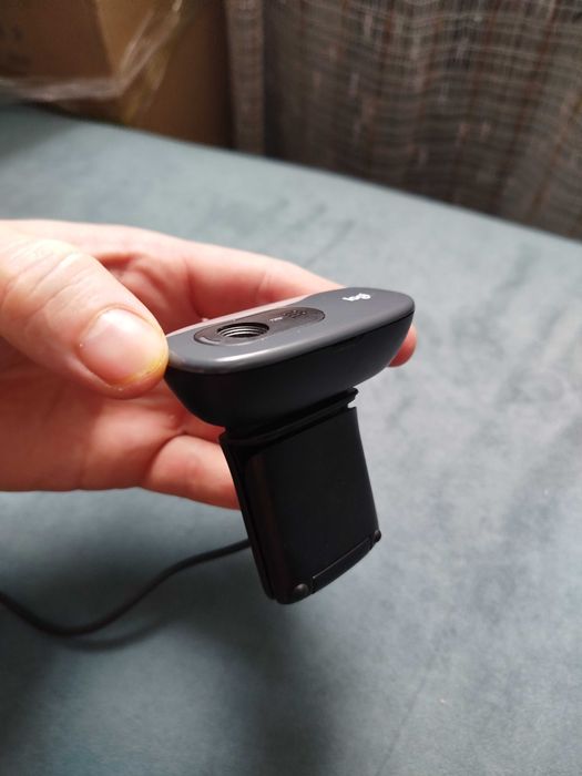 Продам Веб-Камеру Logitech HD Webcam C270
