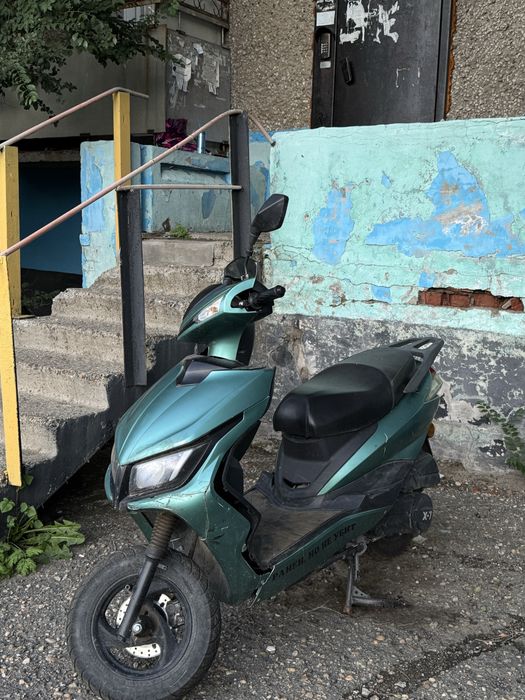 скутер(мопед) м8