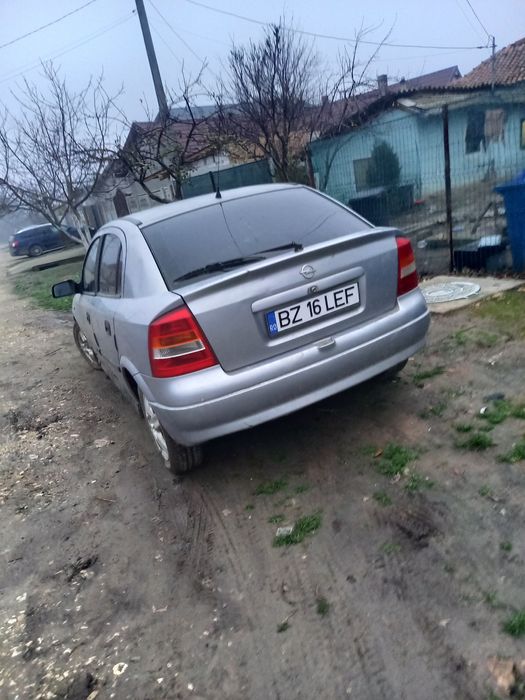 Vând sau schimb Opel astra G