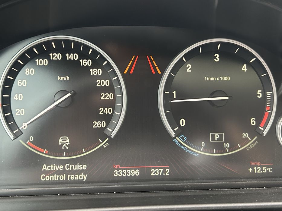 Cititi Descrierea !! BMW F10 Seria 5 - 2011 / Trapa / Dist / 4 Butoane